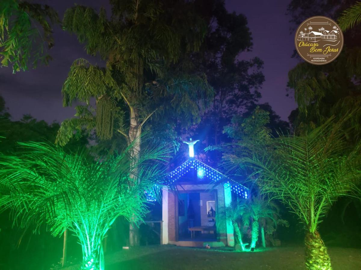 Chácara Bom Jesus Villa Caconde Bagian luar foto