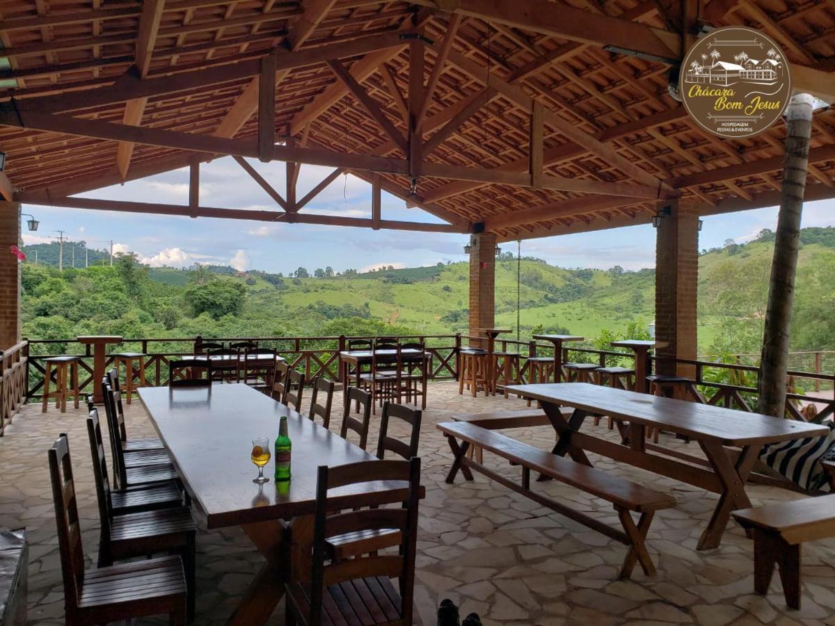 Chácara Bom Jesus Villa Caconde Bagian luar foto