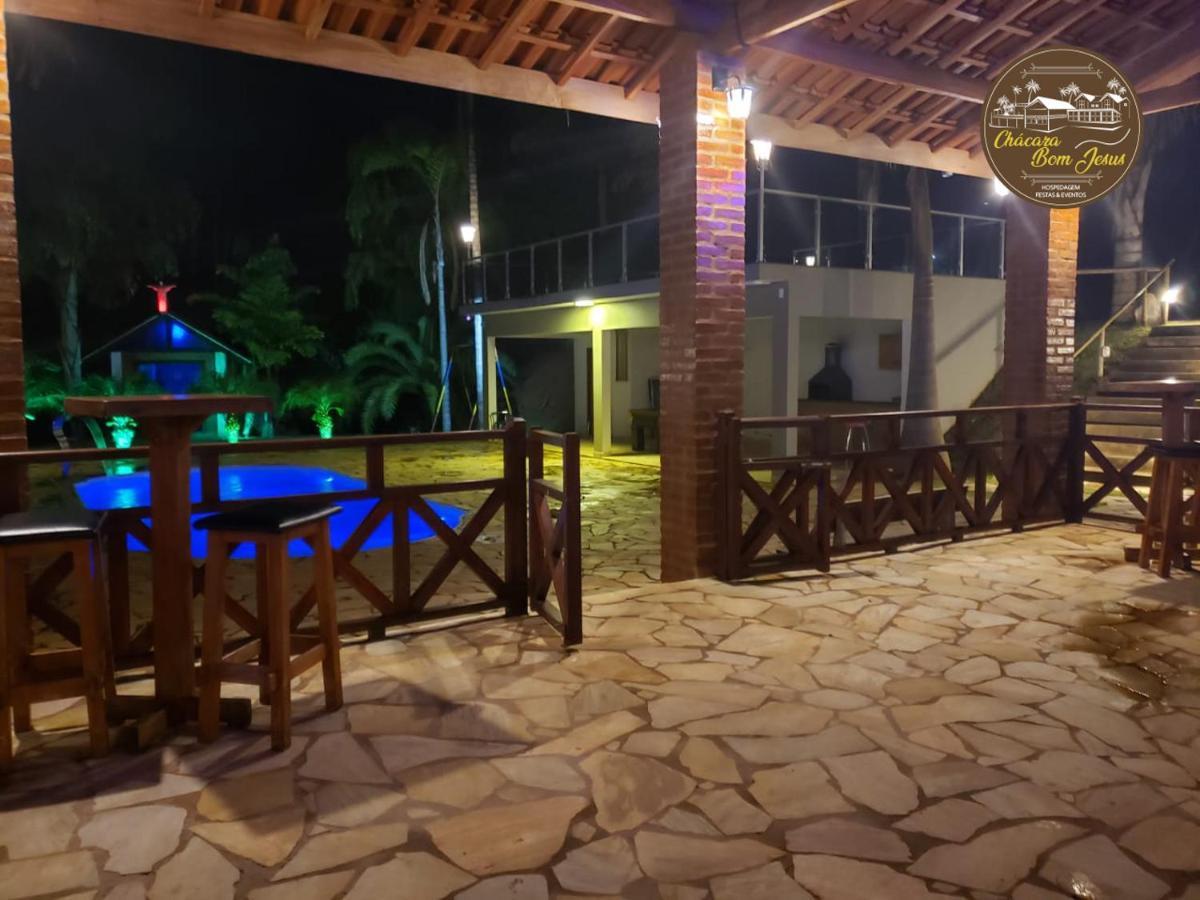 Chácara Bom Jesus Villa Caconde Bagian luar foto