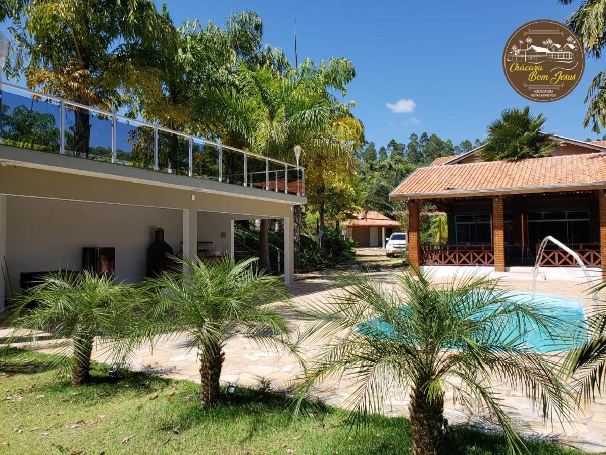 Chácara Bom Jesus Villa Caconde Bagian luar foto