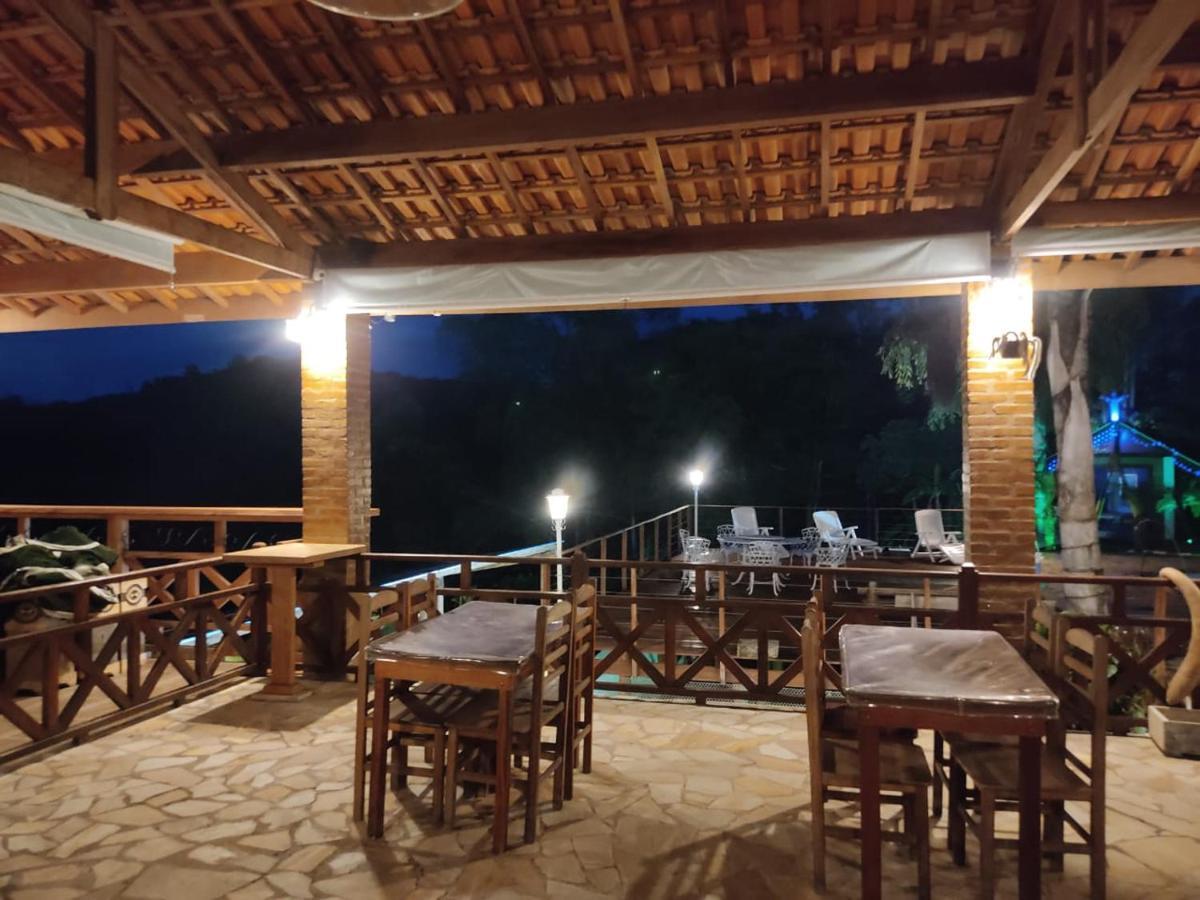 Chácara Bom Jesus Villa Caconde Bagian luar foto