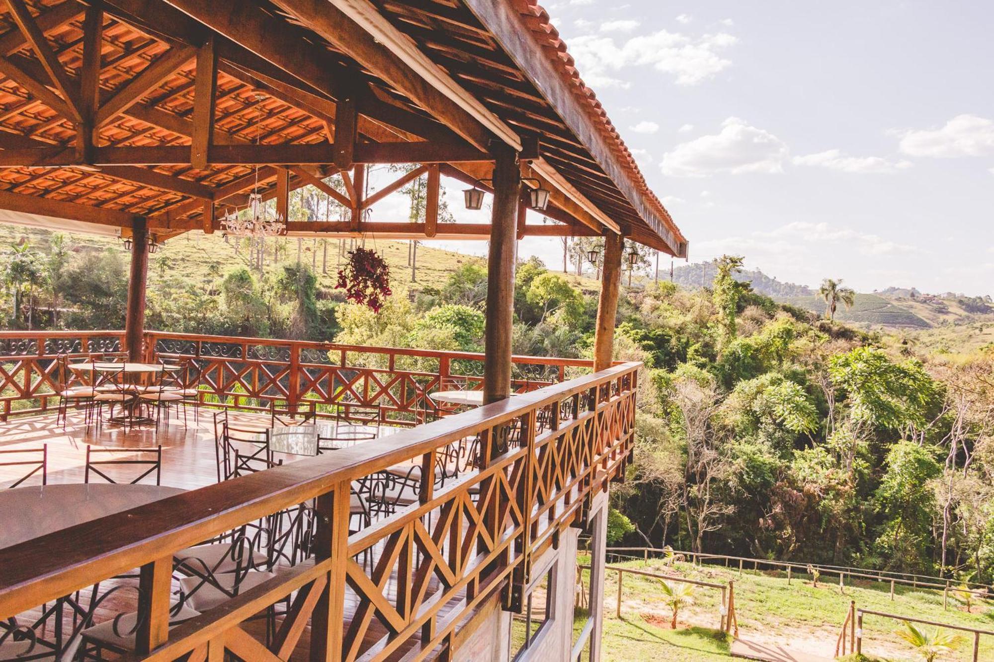 Chácara Bom Jesus Villa Caconde Bagian luar foto