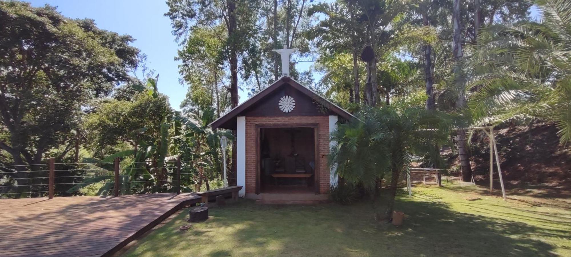 Chácara Bom Jesus Villa Caconde Bagian luar foto